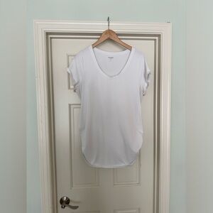 Old Navy Maternity Scoop Neck Tee, White, XL